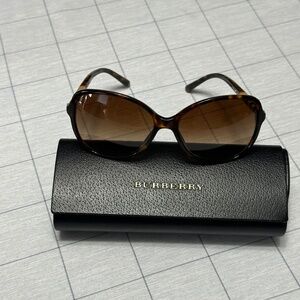 Burberry Brown Sunglasses Made in Italy